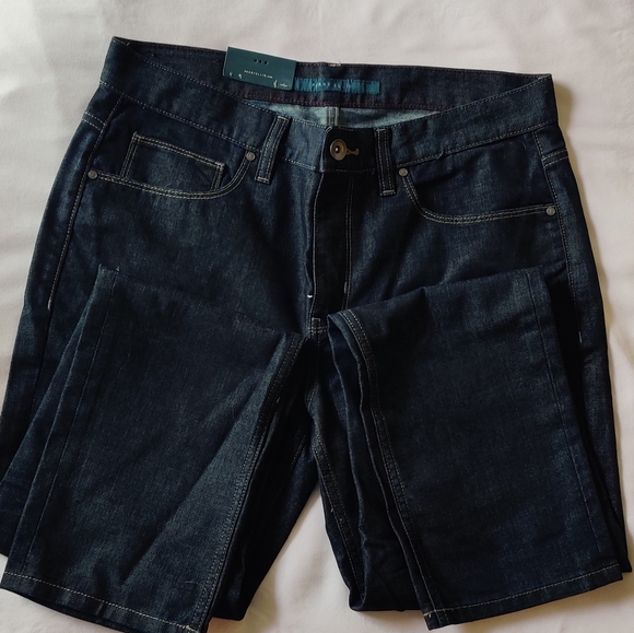 Dark Indigo Men's Perry Ellis Slim Fit Stretch Jeans - Picture 2 of 4